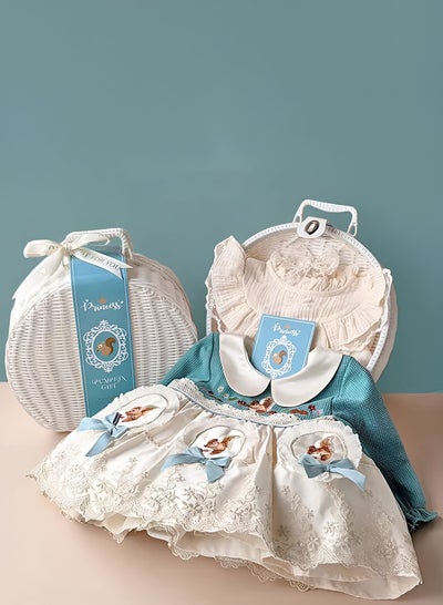 Adorable Classical style Premium Newborn Baby Gift Set for Girls in a Stylish Suitcase 7 in 1
